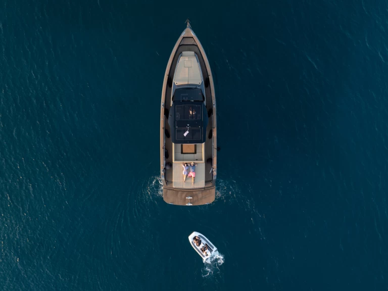 Ein Pardo Yachts Pardo 50 mieten in Agios Kosmas Marina