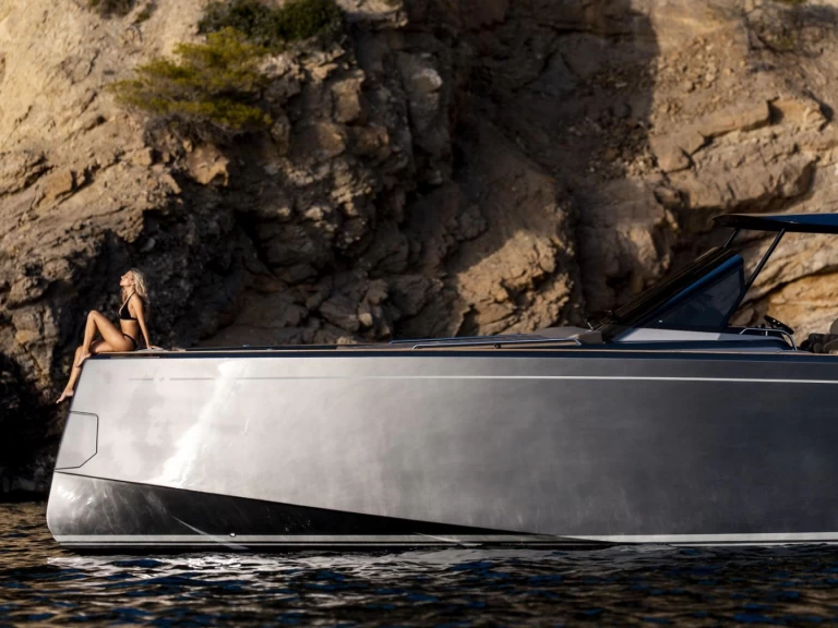 Motorboot mieten in Agios Kosmas Marina - Pardo Yachts Pardo 50