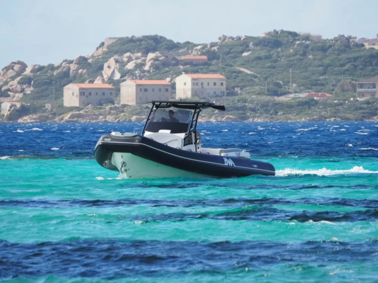 Schlauchboot mit oder ohne Skipper Bwa mieten in La Maddalena