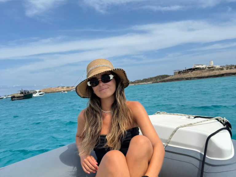 Schlauchboot mieten in Dénia zum besten Preis