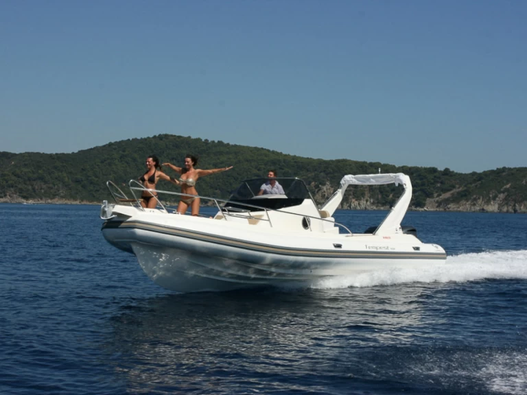 YachtCharter in Calvi - Capelli Tempest 1000 WA auf SamBoat