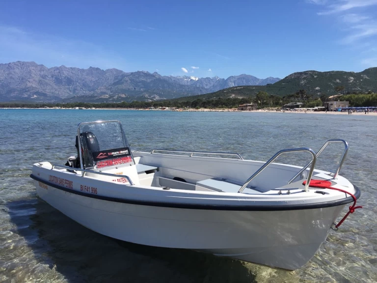 Ein Terhi 445 C mieten in Calvi