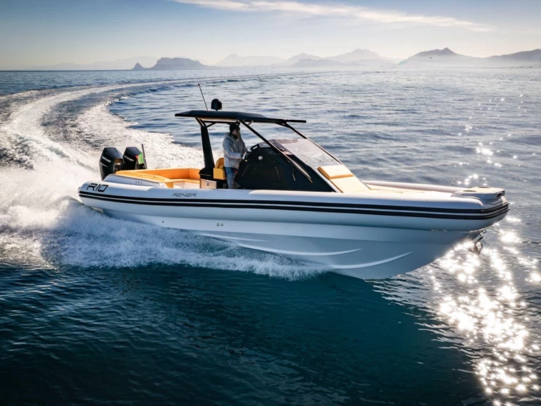 Ein CANTIERI RENIER R10 mieten in Mahón