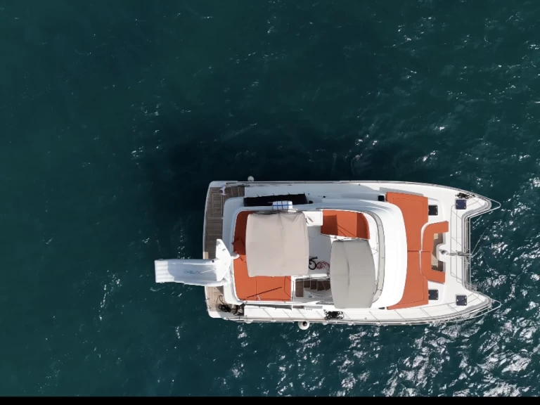 Boot mieten Rovinj günstig Lagoon Power 44