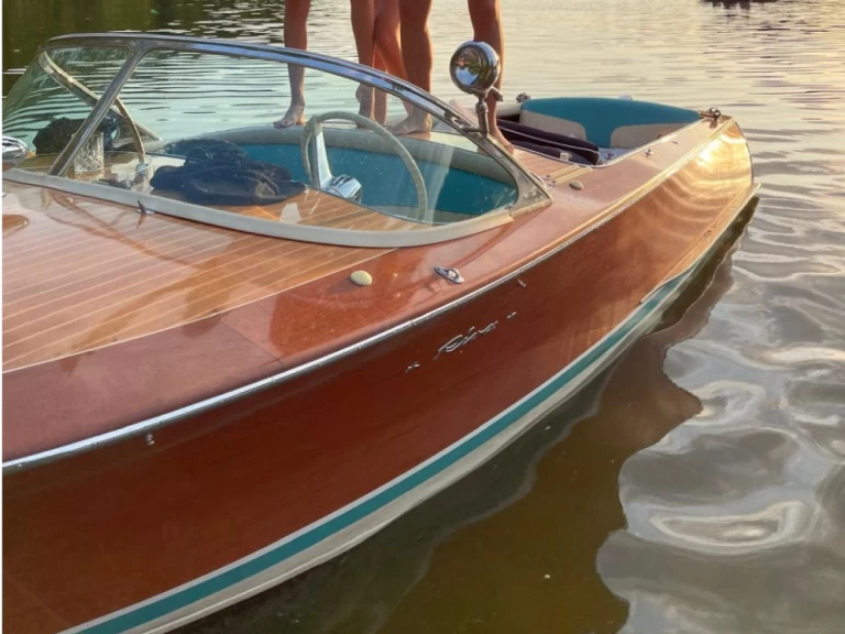 YachtCharter in Monaco-Ville - Riva Super florida auf SamBoat