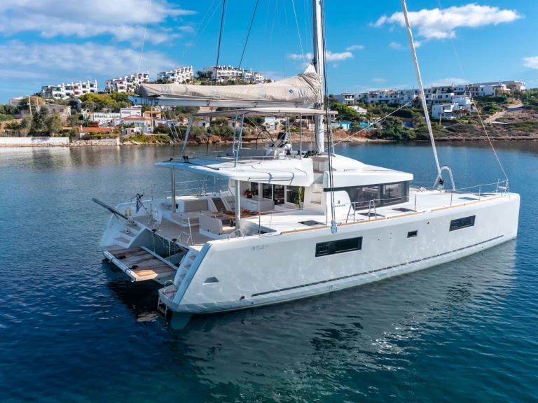 Katamaran mieten in Lavrion - Lagoon Lagoon 52 F