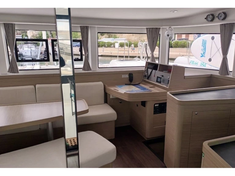 Katamaran mieten in Šibenik - Lagoon Lagoon 42