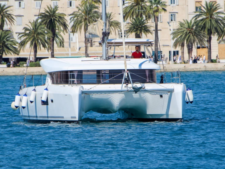 Bootsverleih Lagoon Lagoon 42 Split Samboat