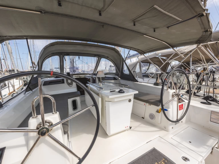 Bénéteau Oceanis 40.1 mieten Lefkáda