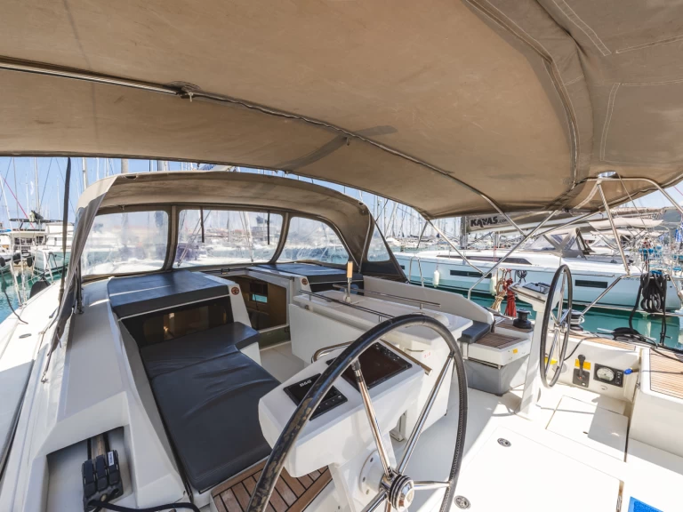 YachtCharter in Lefkáda - Bénéteau Oceanis 46.1 auf SamBoat