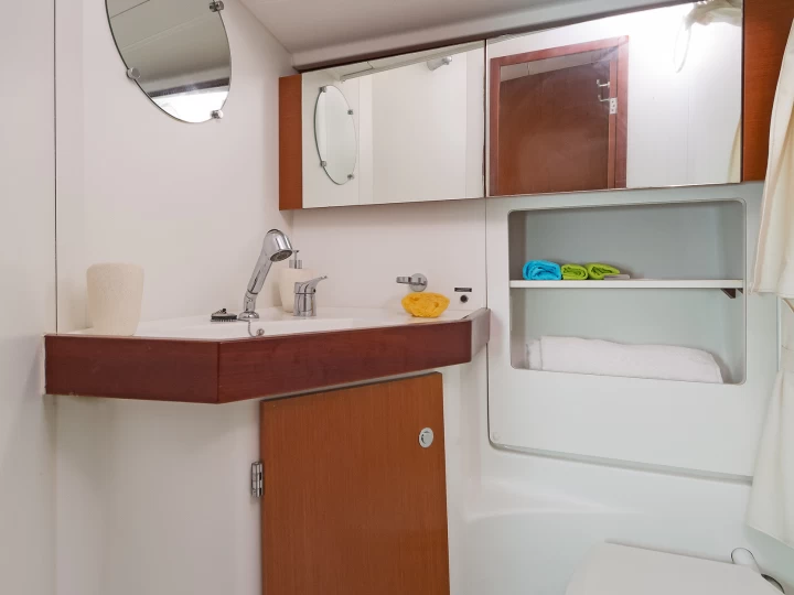 YachtCharter in Álimos - Bénéteau Oceanis 50 auf SamBoat