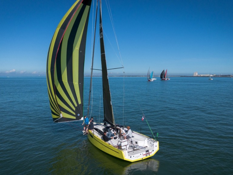 Segelboot mieten in La Rochelle zum besten Preis
