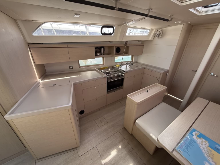 Bénéteau Oceanis 46.1 mieten Sukošan