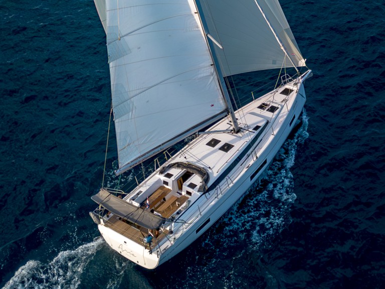 YachtCharter in Pula - Bavaria Bavaria C45 auf SamBoat