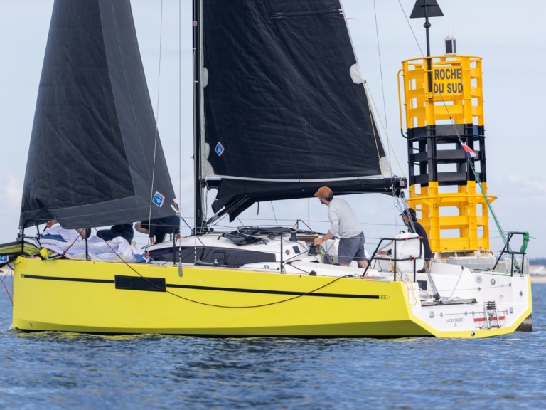 Bootsverleih RM RM 890 La Rochelle Samboat