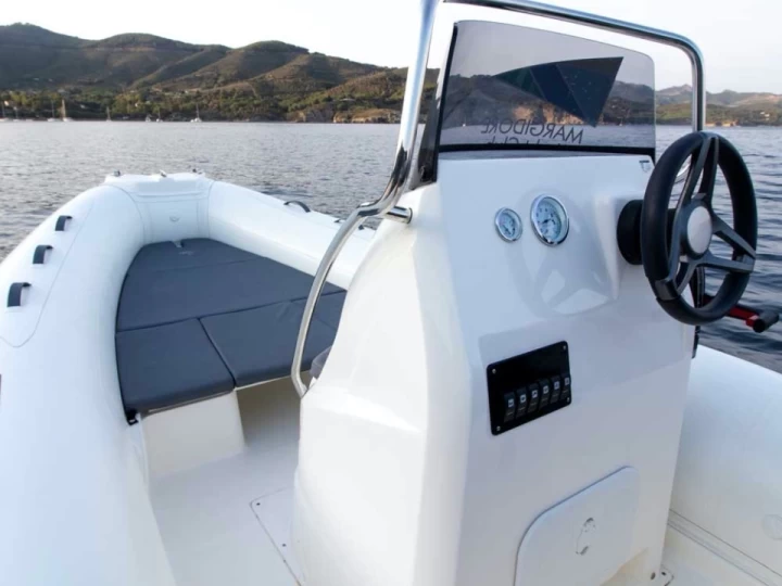 Yacht mit oder ohne Skipper Bsc mieten in Mandelieu-la-Napoule