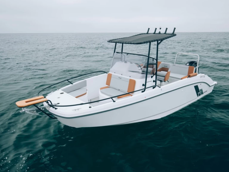 Motorboot mit oder ohne Skipper Bénéteau mieten in Mandelieu-la-Napoule