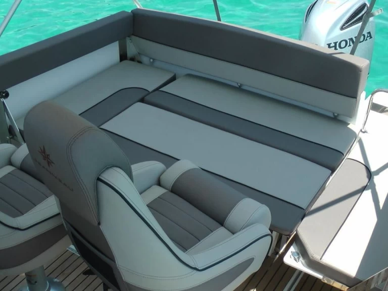 Vermietung Motorboot Jeanneau mit Führerschein