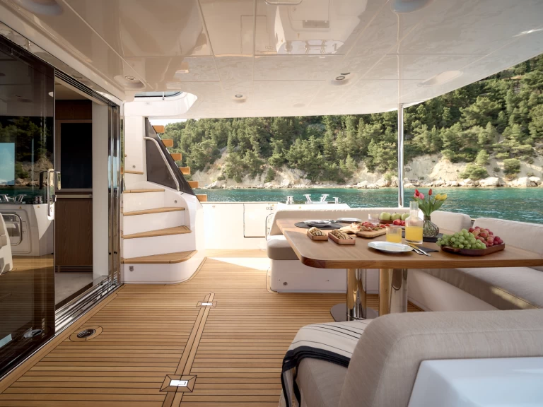 Bootsverleih Azimut Azimut Magellano 66 Podstrana Samboat