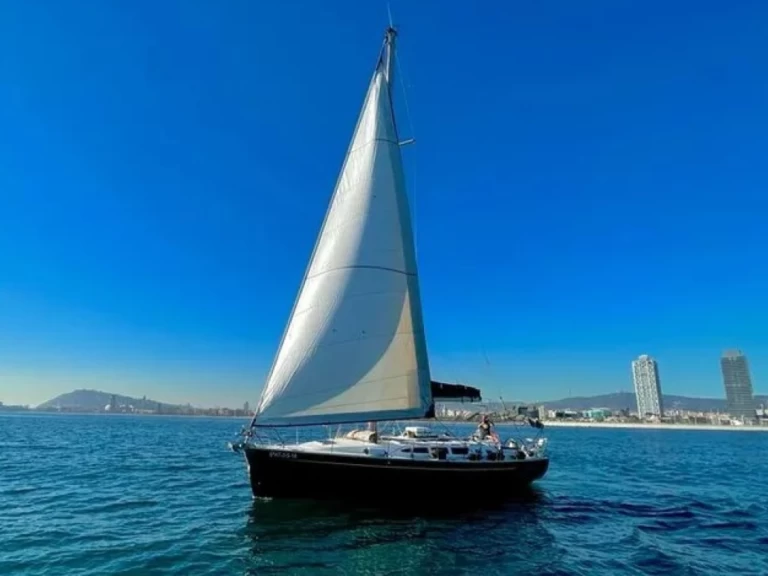YachtCharter in Barcelona - Jeanneau Sun Odyssey 43 auf SamBoat