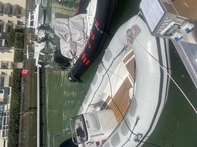 Schlauchboot mieten in Courseulles-sur-Mer - Valiant V 520 Sprint