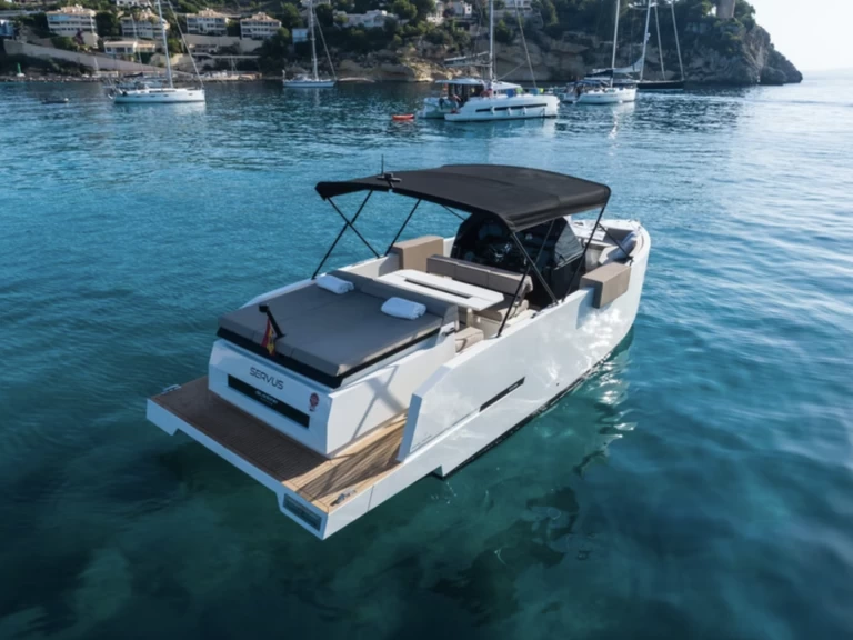 Motorboot mit oder ohne Skipper De Antonio mieten in Sag Harbor