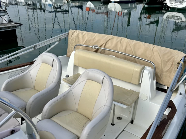 Vermietung Motorboot Bénéteau mit Führerschein