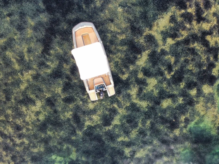 Motorboot mieten in Santa Eulària des Riu zum besten Preis