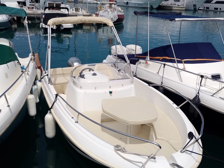 Bootsverleih Jeanneau Cap Camarat 555 Antibes Samboat