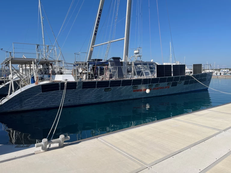 Ein Terre Marine Noe 78ft mieten in Ayia Napa Marina