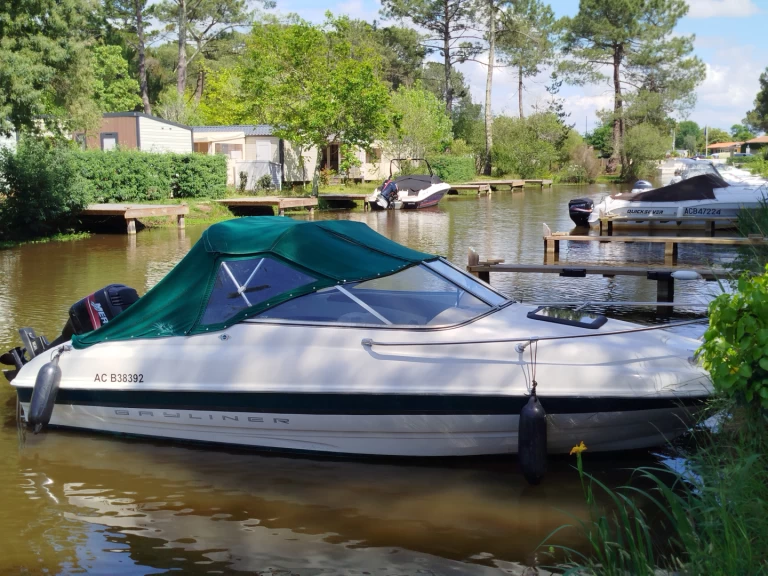 Ein Bayliner Bayliner 1802 Capri Cuddy mieten in Biscarrosse