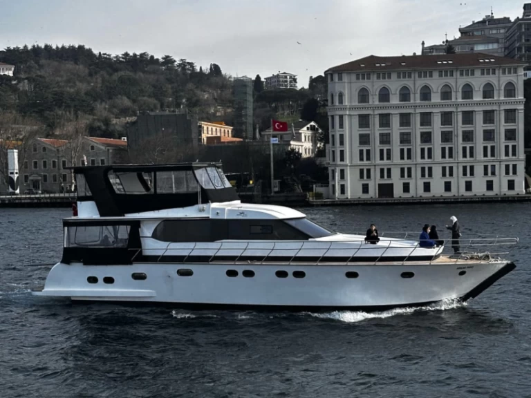 Hausboot mieten in Eminönü zum besten Preis