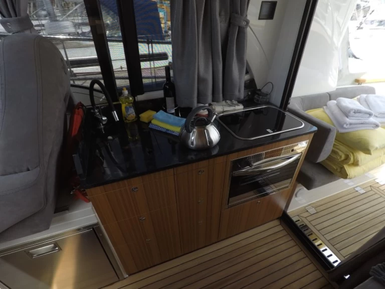 Boot mieten Šibenik günstig Marex 330 SCA