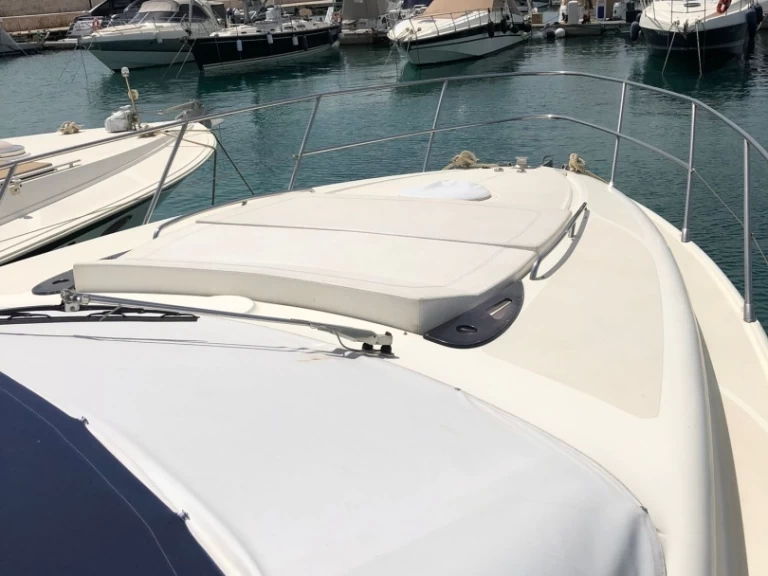 YachtCharter in Polignano a Mare - Azimut Atlantis 47 auf SamBoat