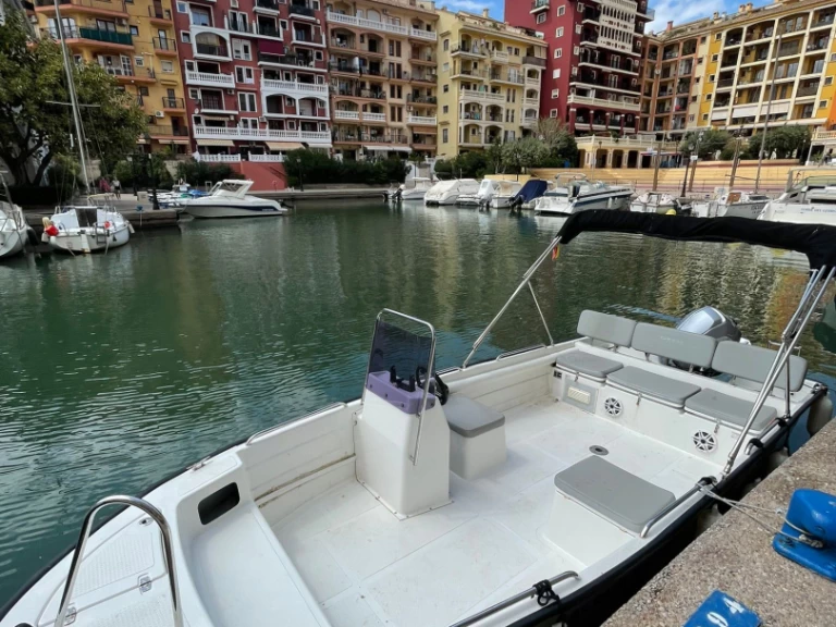 Motorboot mit oder ohne Skipper Grand Boats mieten in Port Saplaya
