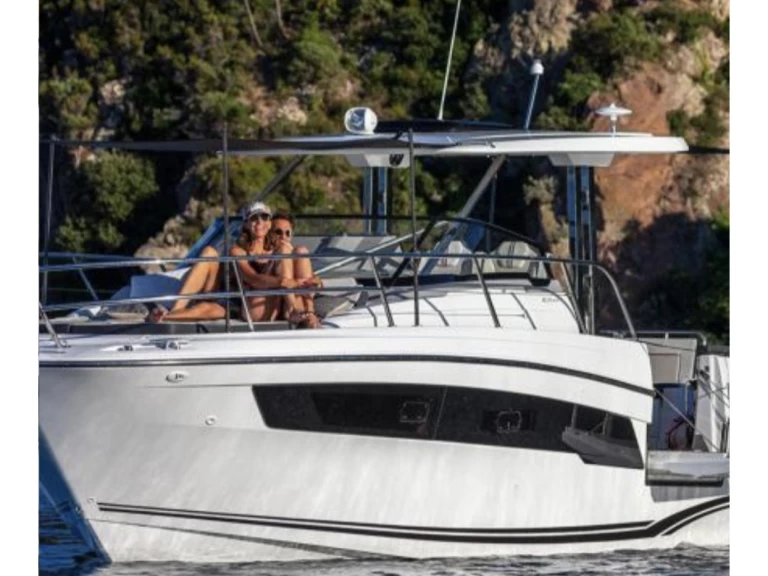 Jeanneau Cap Camarat 10.5 WA mieten La Trinité-sur-Mer