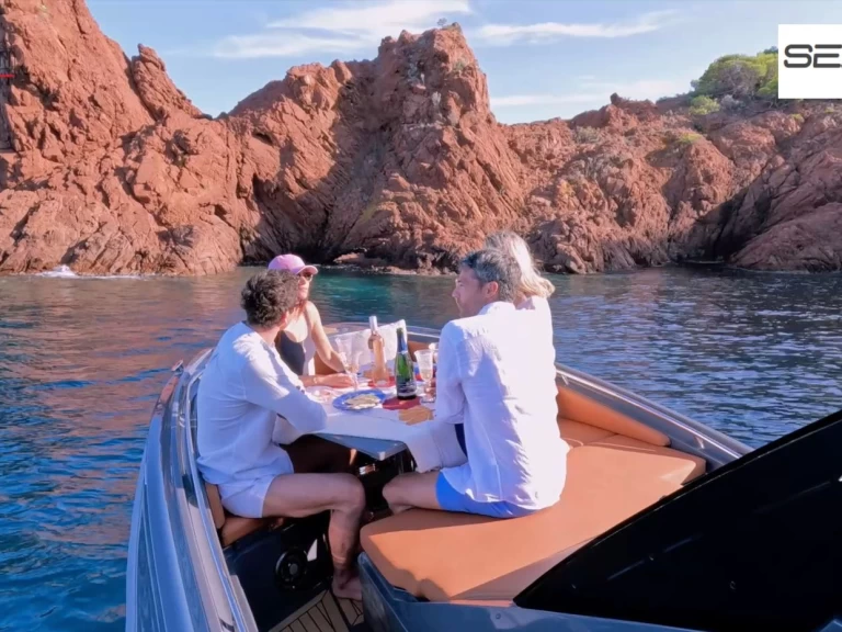 Schlauchboot mieten in Cogolin - Zar Sport Luxury