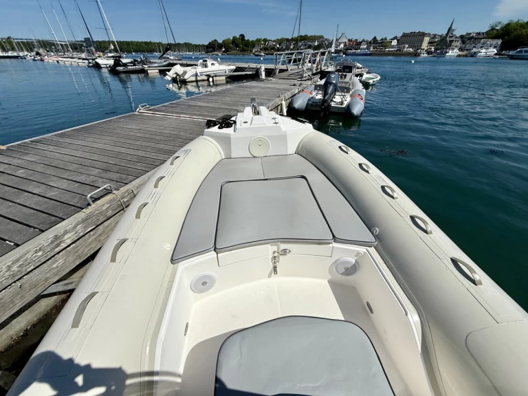 YachtCharter in Port de Sainte-Marine - Capelli Tempest 700 Sun auf SamBoat