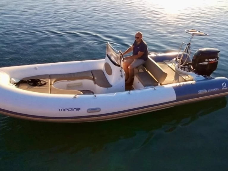 Boot mieten Port de Sainte-Marine günstig Medline 650