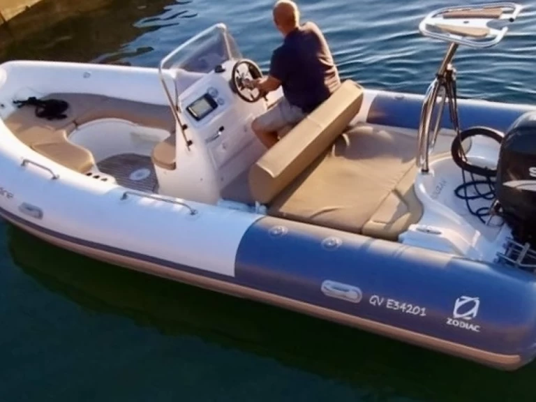 Boot mieten Port de Sainte-Marine günstig Medline 650