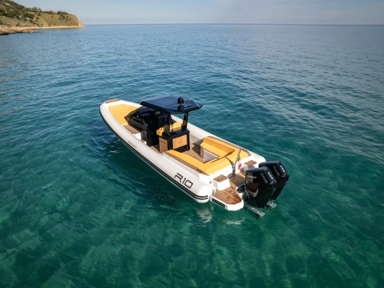 Renier R10 mieten Mahón