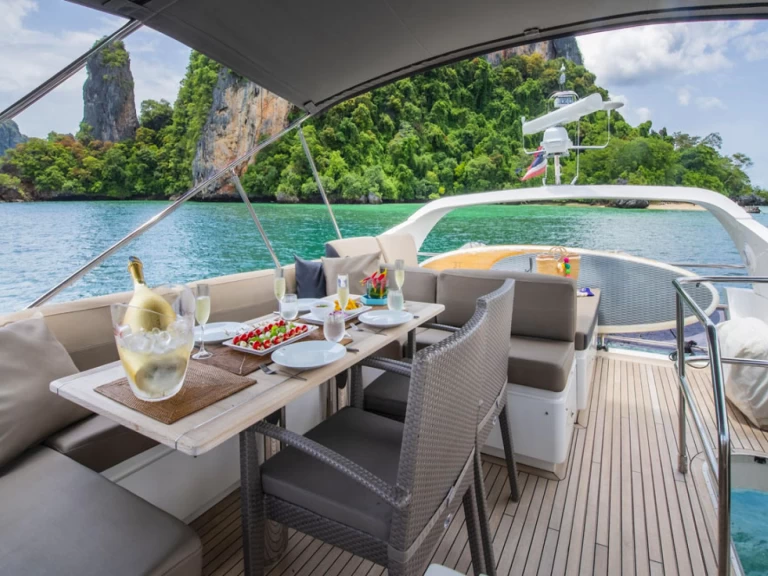 YachtCharter in Ao Po - Princess Princess 60 Fly auf SamBoat