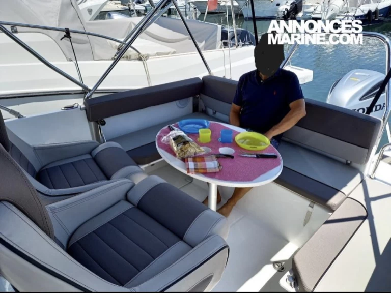 Boot mieten Hyères günstig Cap Camarat 7.5 WA