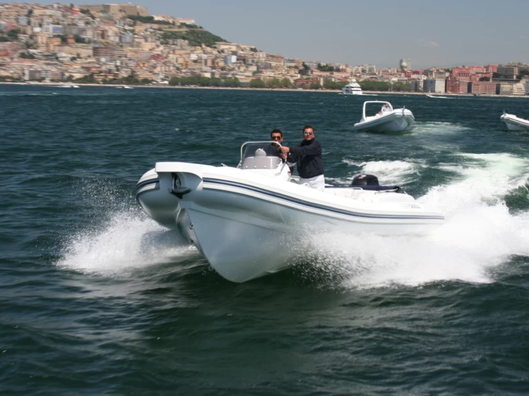 YachtCharter in Porto di Mergellina - Asso CHARISMA VAMOS auf SamBoat