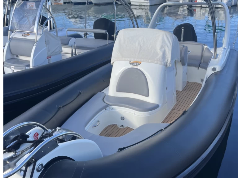 Schlauchboot mieten in Porto-Vecchio - Zodiac Medline III