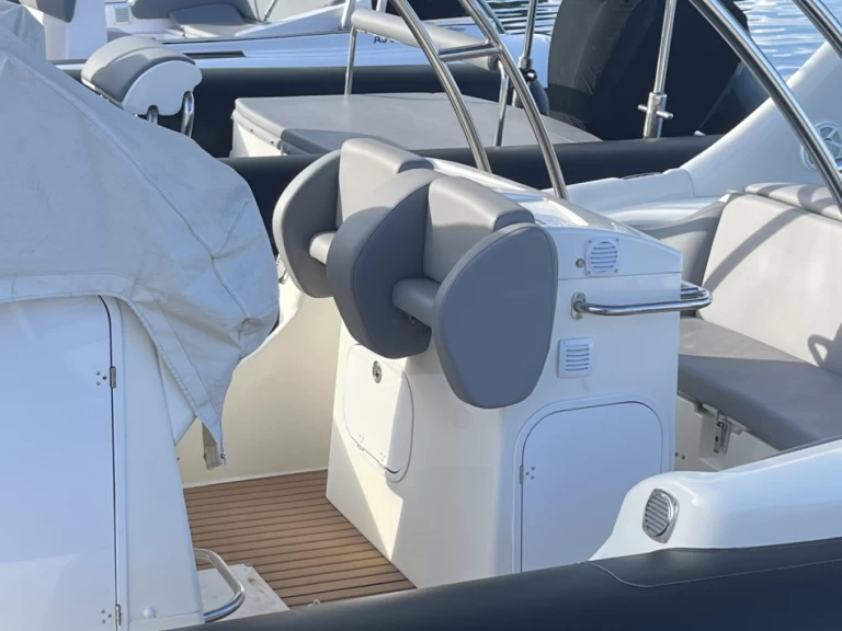 Bootsverleih Zodiac Medline III Porto-Vecchio Samboat