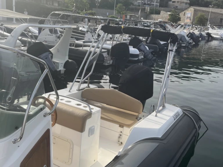 Schlauchboot mieten in Porto-Vecchio zum besten Preis