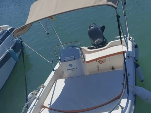 YachtCharter in Es Canutells - Astec Astec 400 auf SamBoat