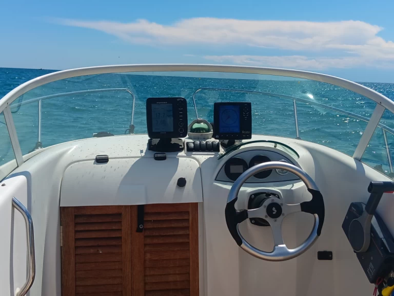 Motorboot mit oder ohne Skipper Bénéteau mieten in Le Cap d'Agde