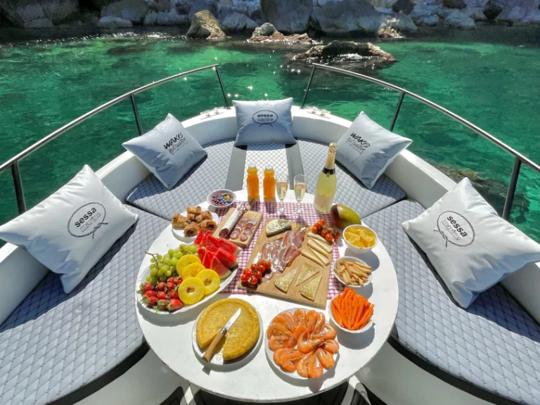 Motorboot mieten in Dénia zum besten Preis